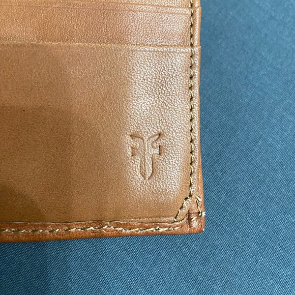 FRYE Melissa Antique Leather Series Card Holder Trifold Long Wallet Zip/Snap - Picture 16 of 17